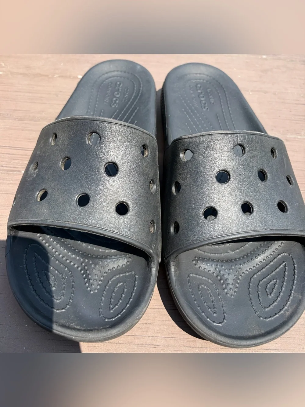 Crocs Women Classic Slides Sandals - Black womens sz 11 men’s size 9 unisex